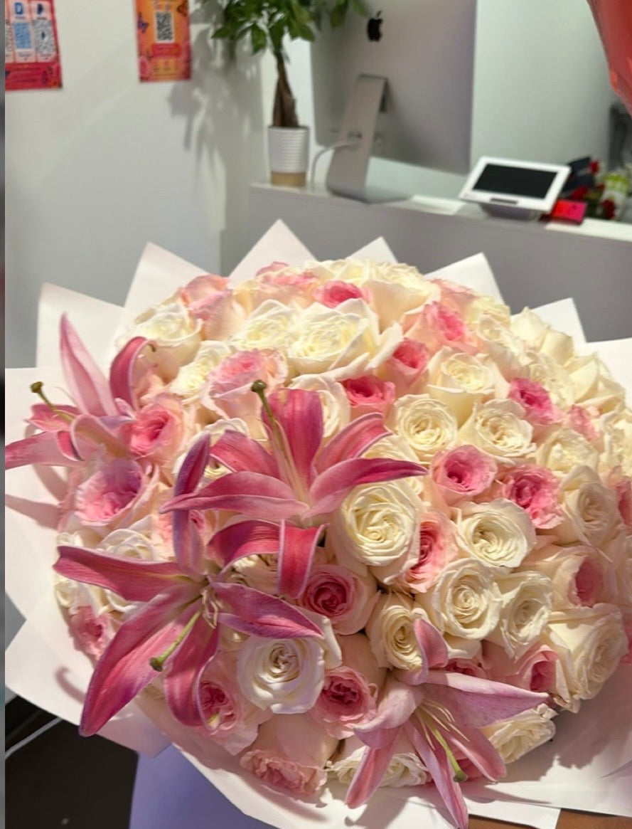 Roses & Lillies Bouquet